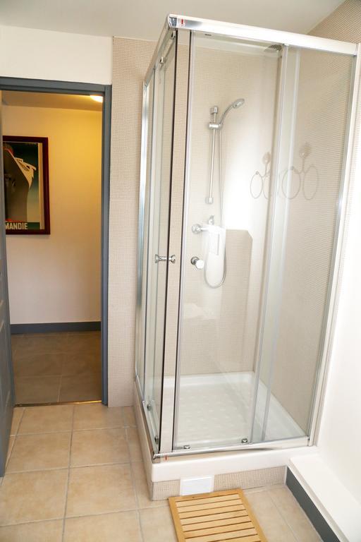 Du Port De Appartement *
