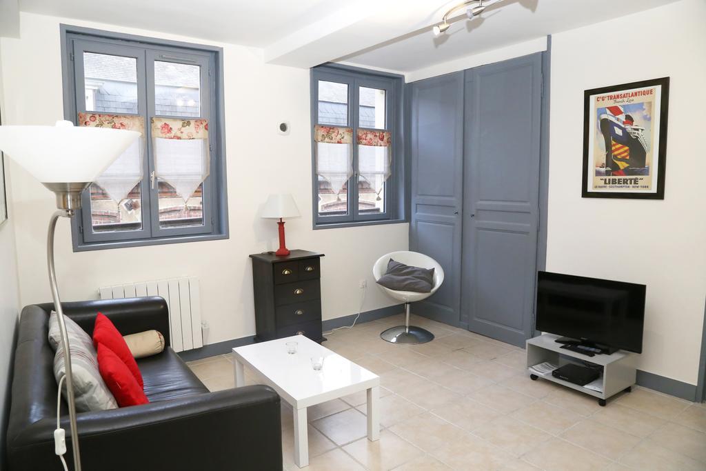 Appartement Du Port De *